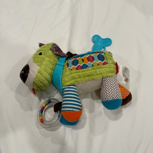 Skip Hop Bandana Buddies Baby Activity & Teething Toy with Multi Sensory Rattle - Picture 4 of 7